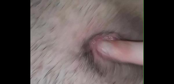  I Cum in his face real hard while he eats my pussy